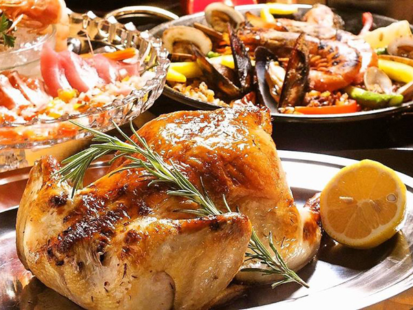 クリスマス・パーティチキンセットご予約承り中！ ～ビストロチキート